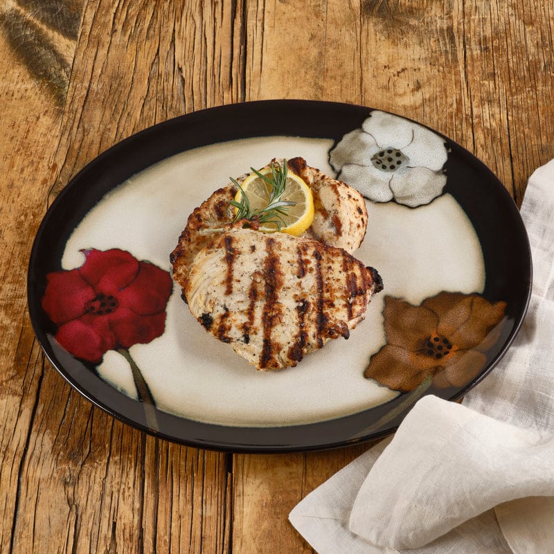 Elegant presentation of dinner with the reactive glaze oval platter