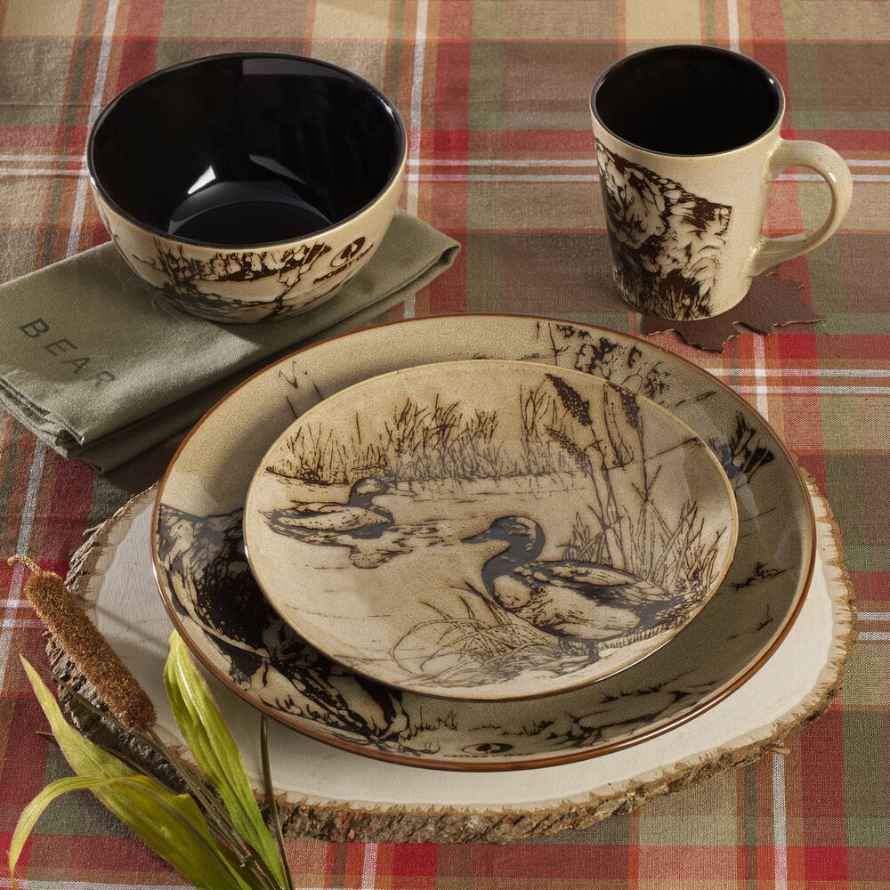 Complete 16-piece dinnerware set for 4, ideal for family meals and gatherings.