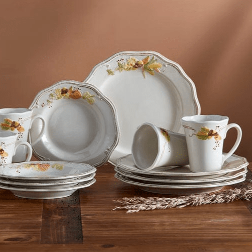 Autumn Harvest Dinner Plate showcasing detailed pumpkin and leaf designs.