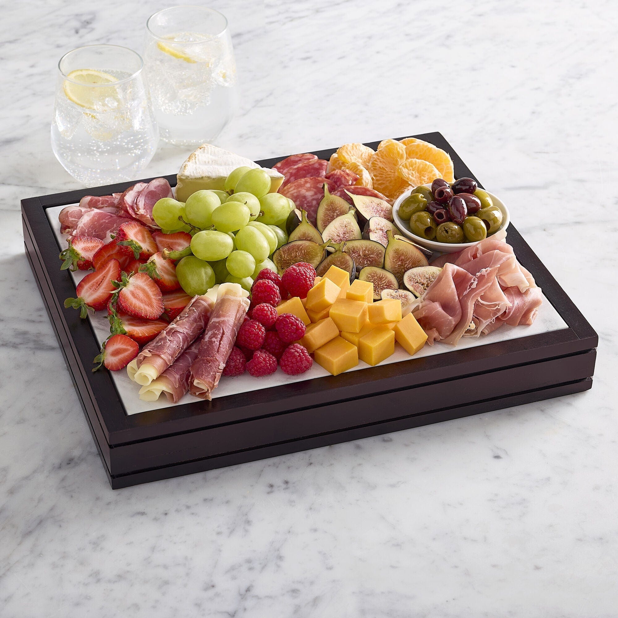 Chic cooling tray with wood frame featuring a marble design
