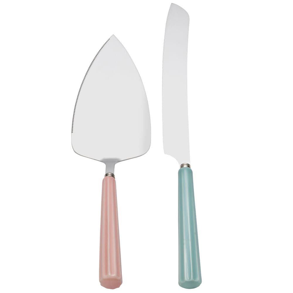 Cake server with serrated edge for easy serving of desserts
