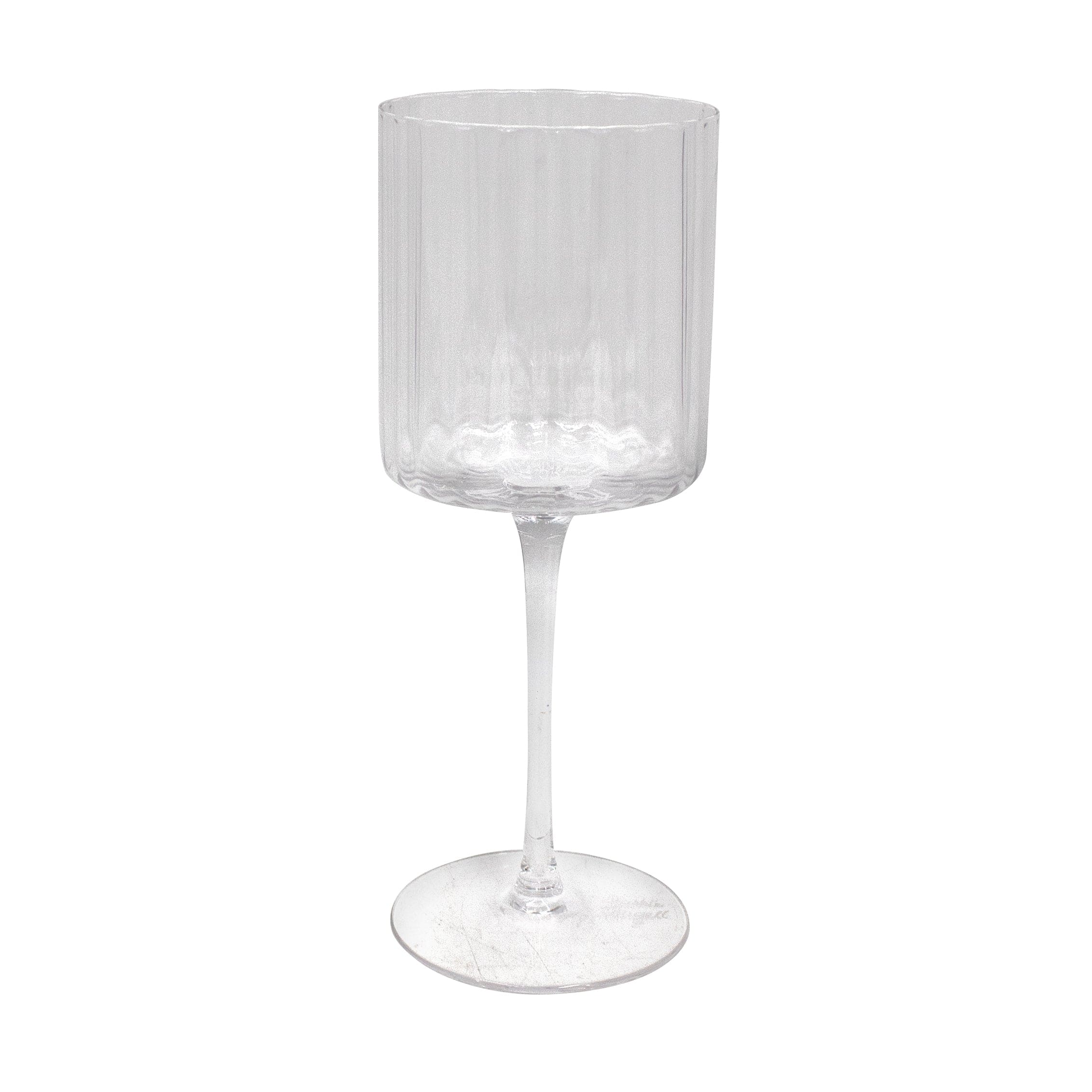Elegant Prismatic Wine Glass Set for Special Occasions - Image 3
