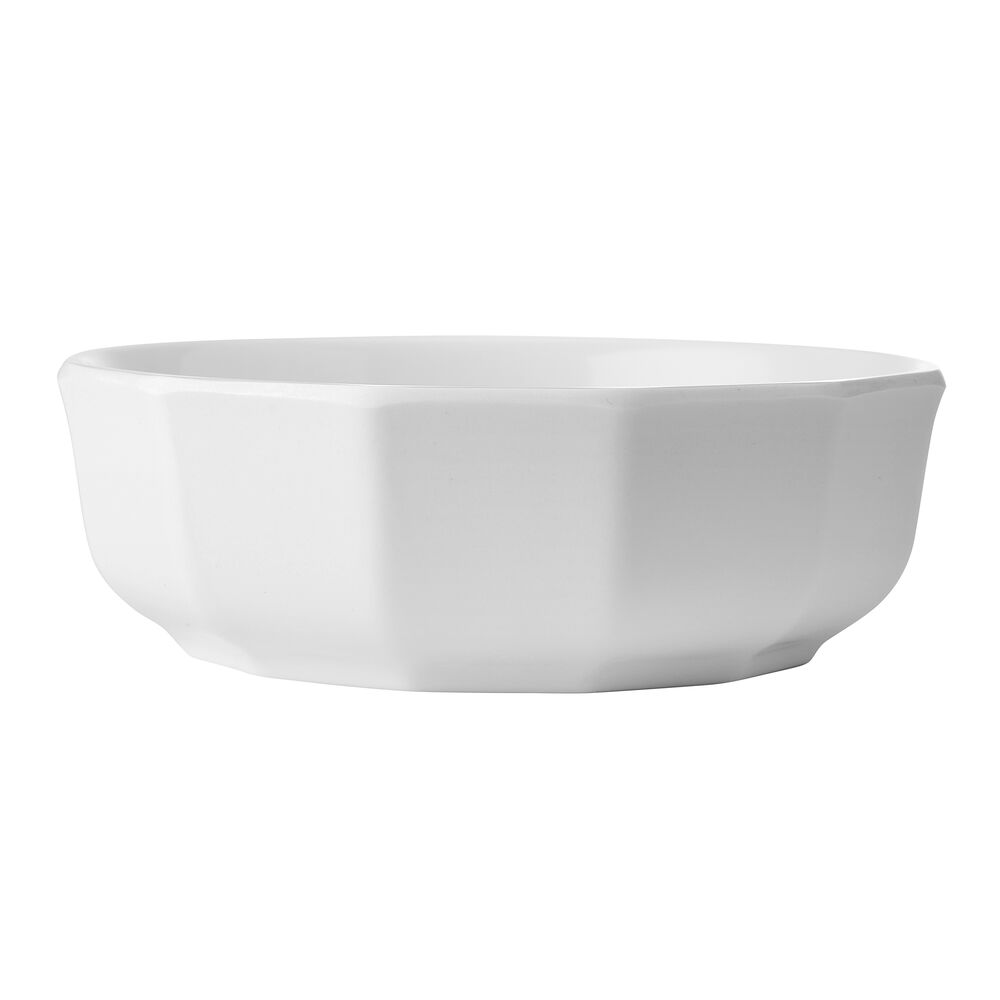 Elegant melamine soup bowls displayed on a picnic table, ready for outdoor use.