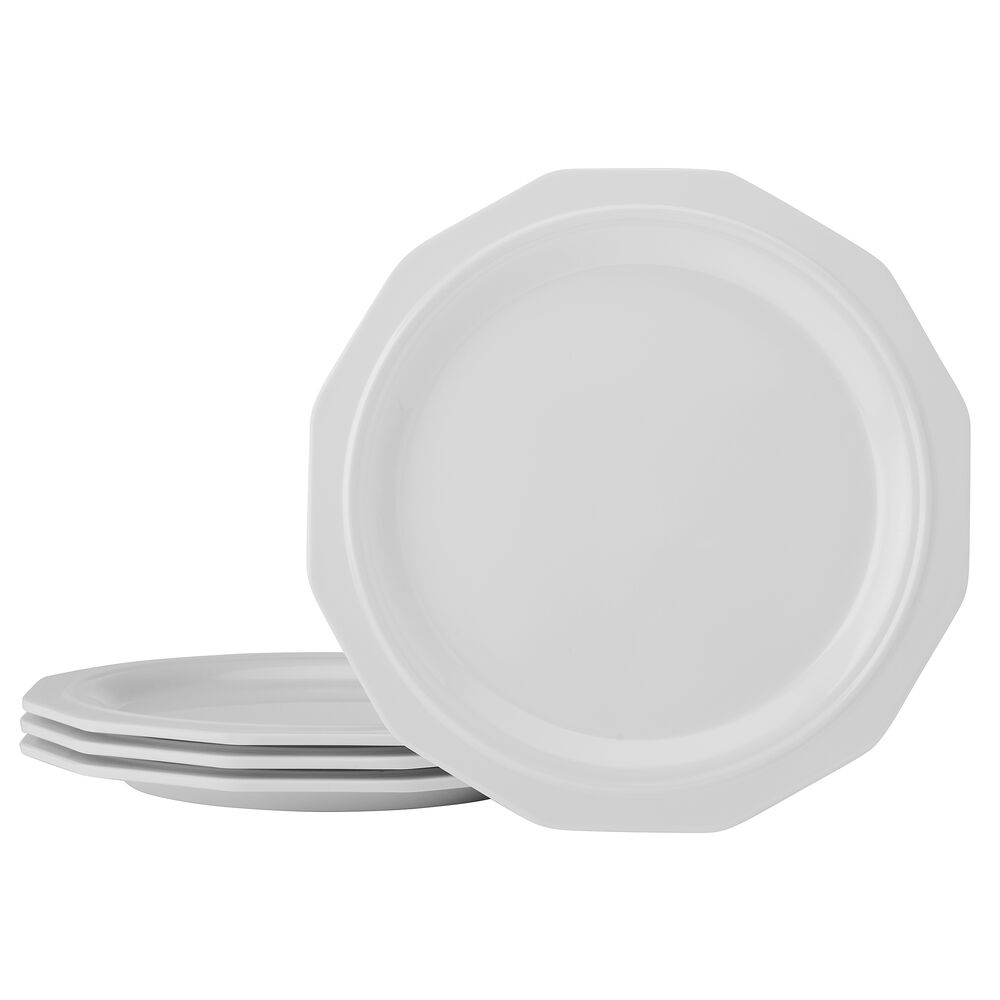 Setting of the Heritage Premium Outdoor Dinnerware Set at a sunset picnic, highlighting its elegant appearance.