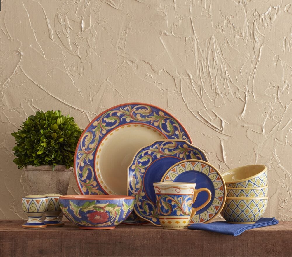 Elegant dinner plates with modern design for hosting guests