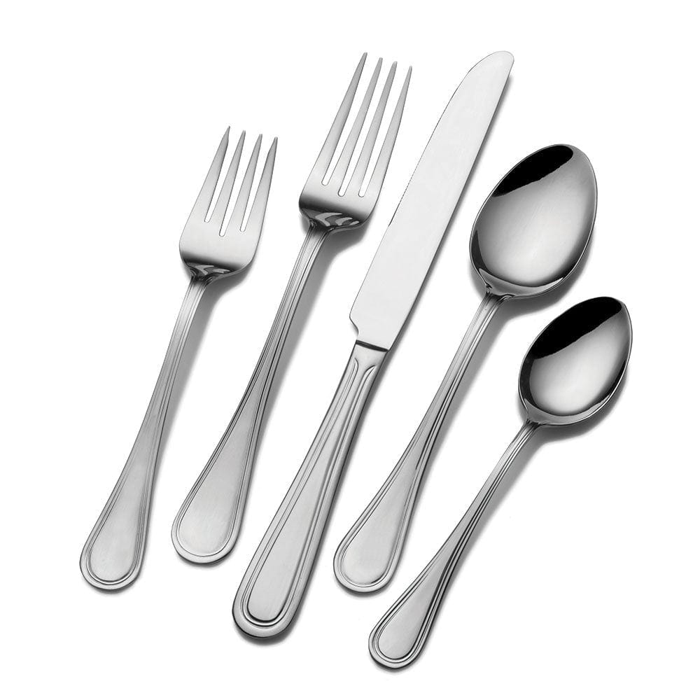 Close-up of the teardrop handle design on the premium flatware set.