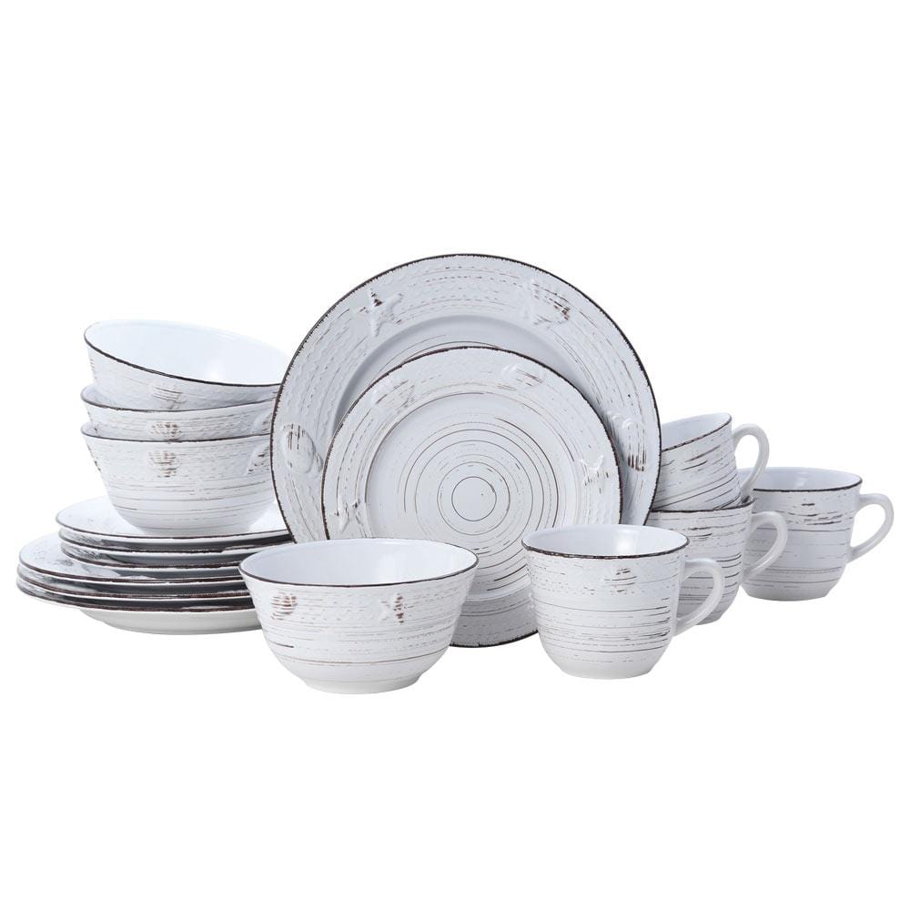 Close-up view of the Coastal Charm soup cereal bowl with dark striations.