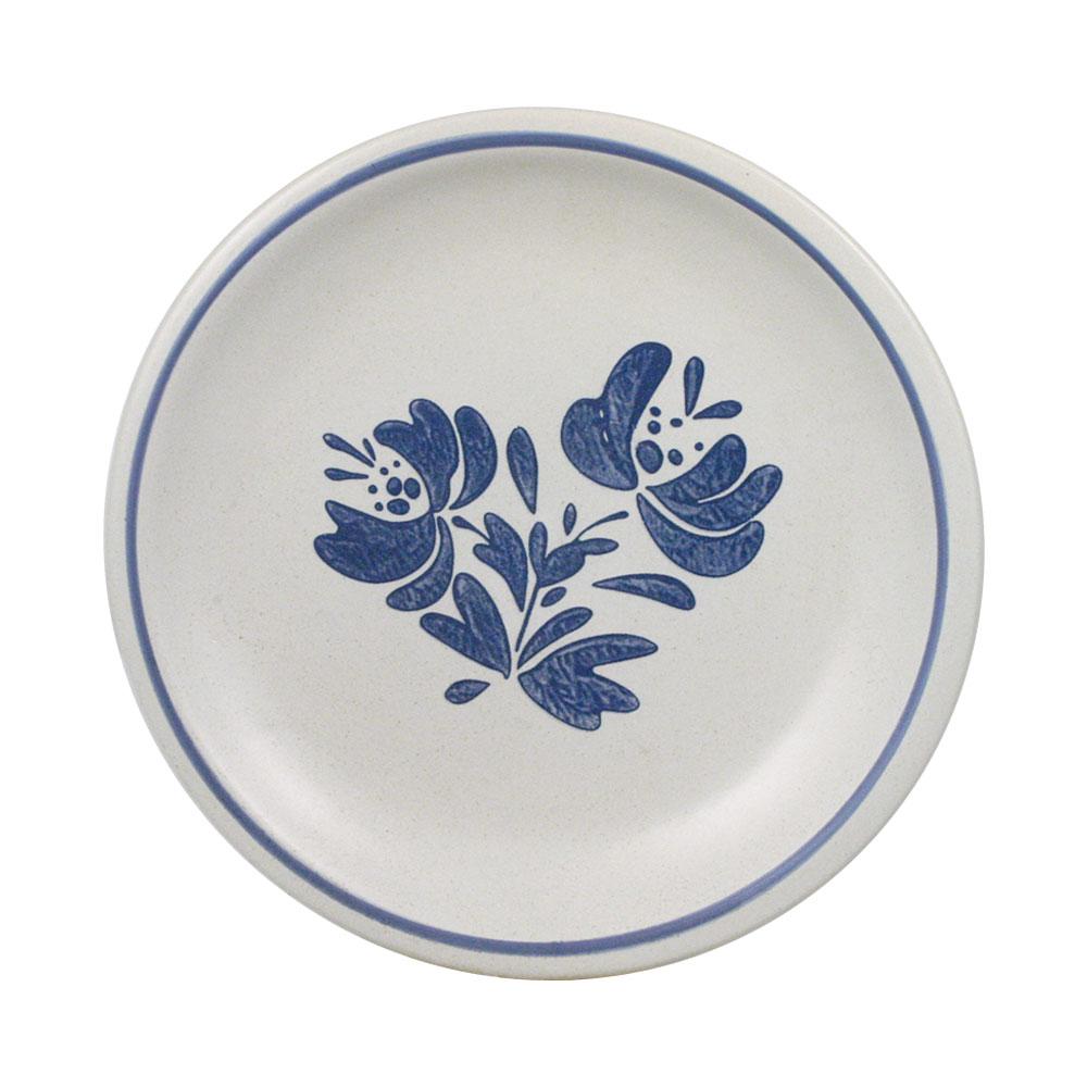 Close-up of the Yorktowne stoneware luncheon plate, highlighting its smooth finish and durability.
