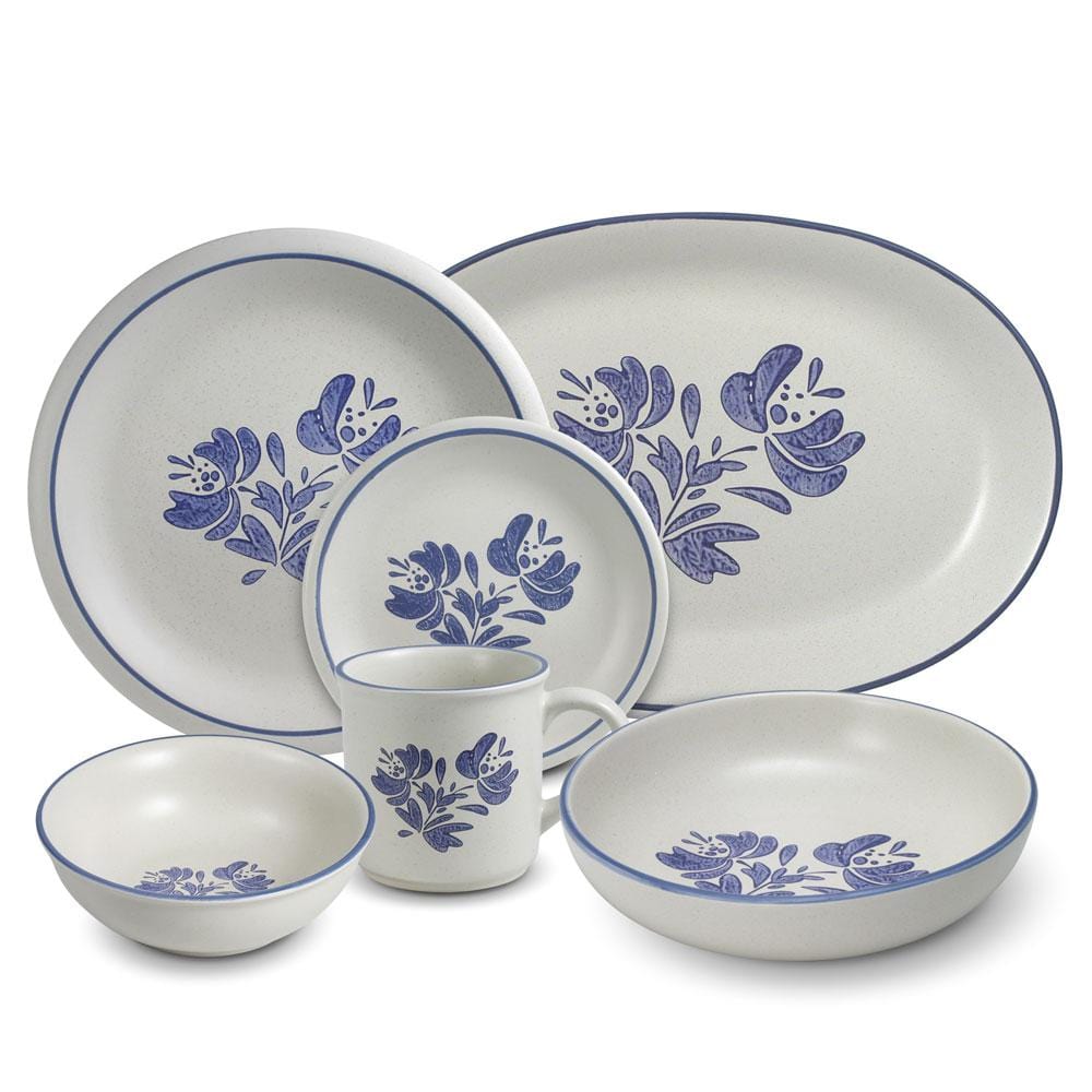 Serving set including 14-inch oval platter and vegetable serve bowl